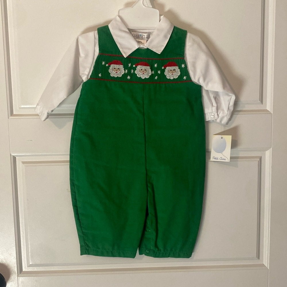 Petit Ami Smocked Santa Longall